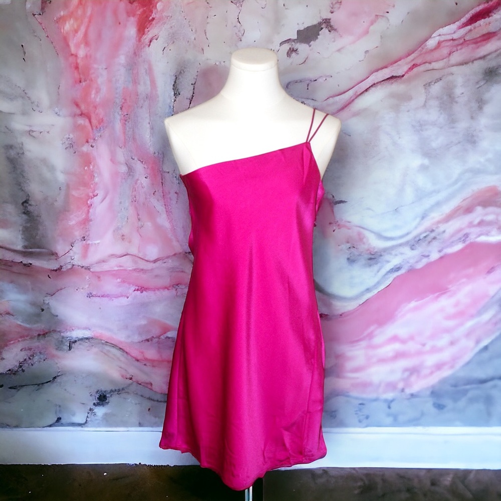 Barbie pink dress